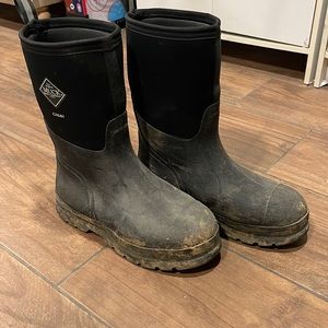 muck chore boot men’s 9/women’s 10